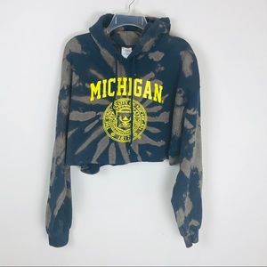 Gildan Tops - University of Michigan Tie Dye Crop Sweatshirt Gildan Tops - University of Michigan Tie Dye Crop Sweatshirt
